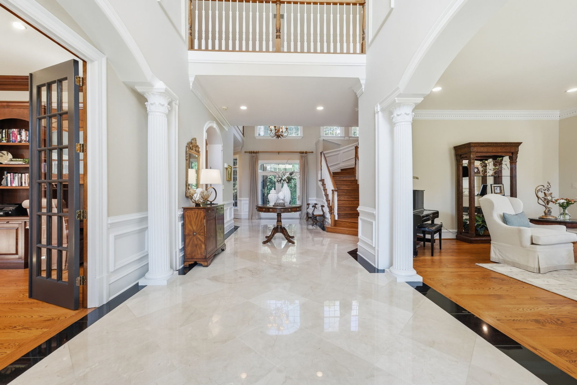 3002 Apple Brook Ln, Oakton, VA 22124 — Two-story marble foyer